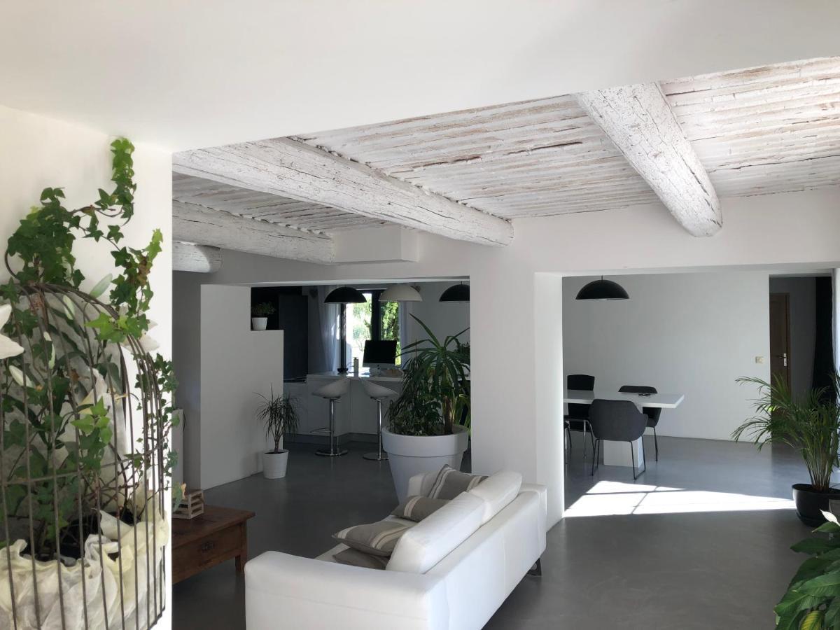 B&B Dans Mas En Pierres Robion en Luberon 외부 사진