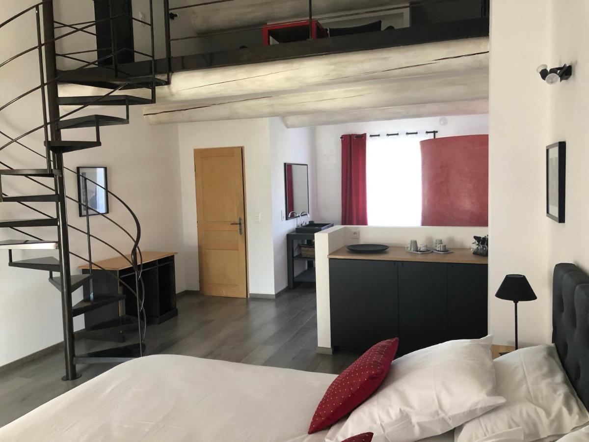 B&B Dans Mas En Pierres Robion en Luberon 외부 사진